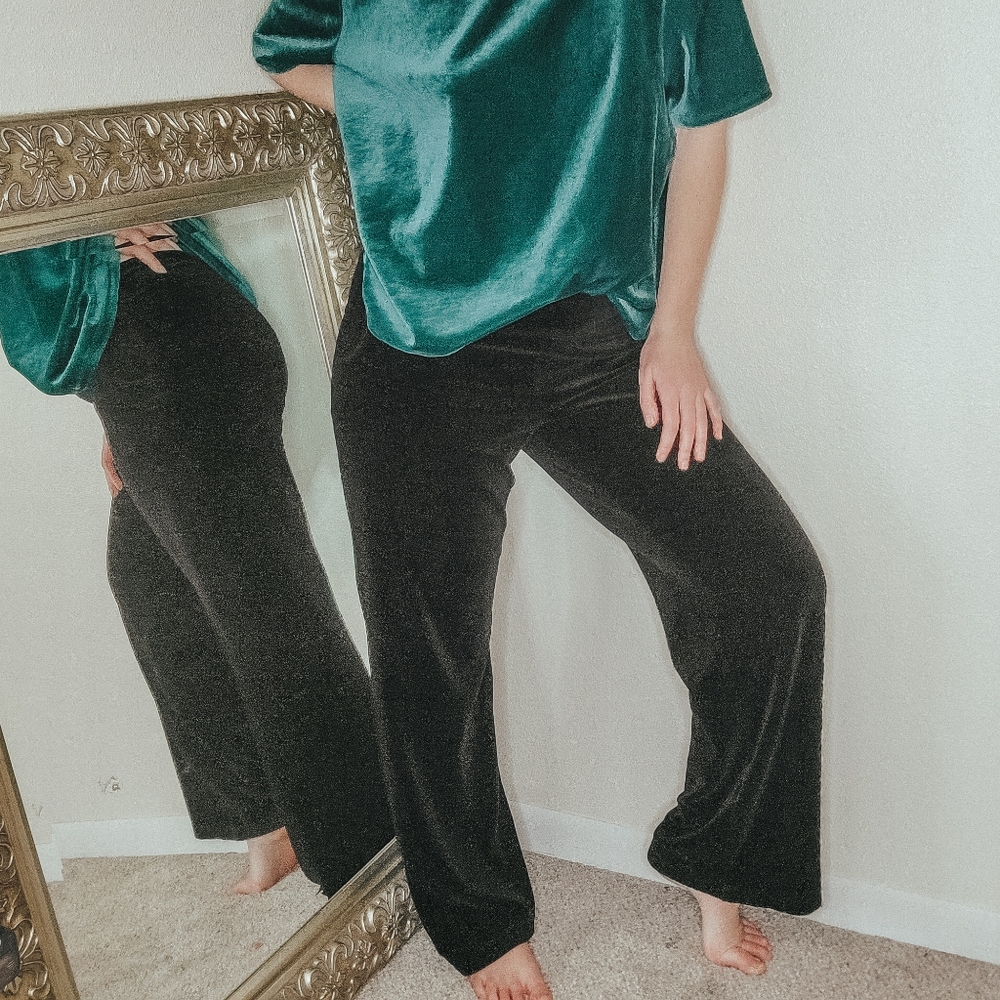Neiman Marcus Black Velour Pants Large